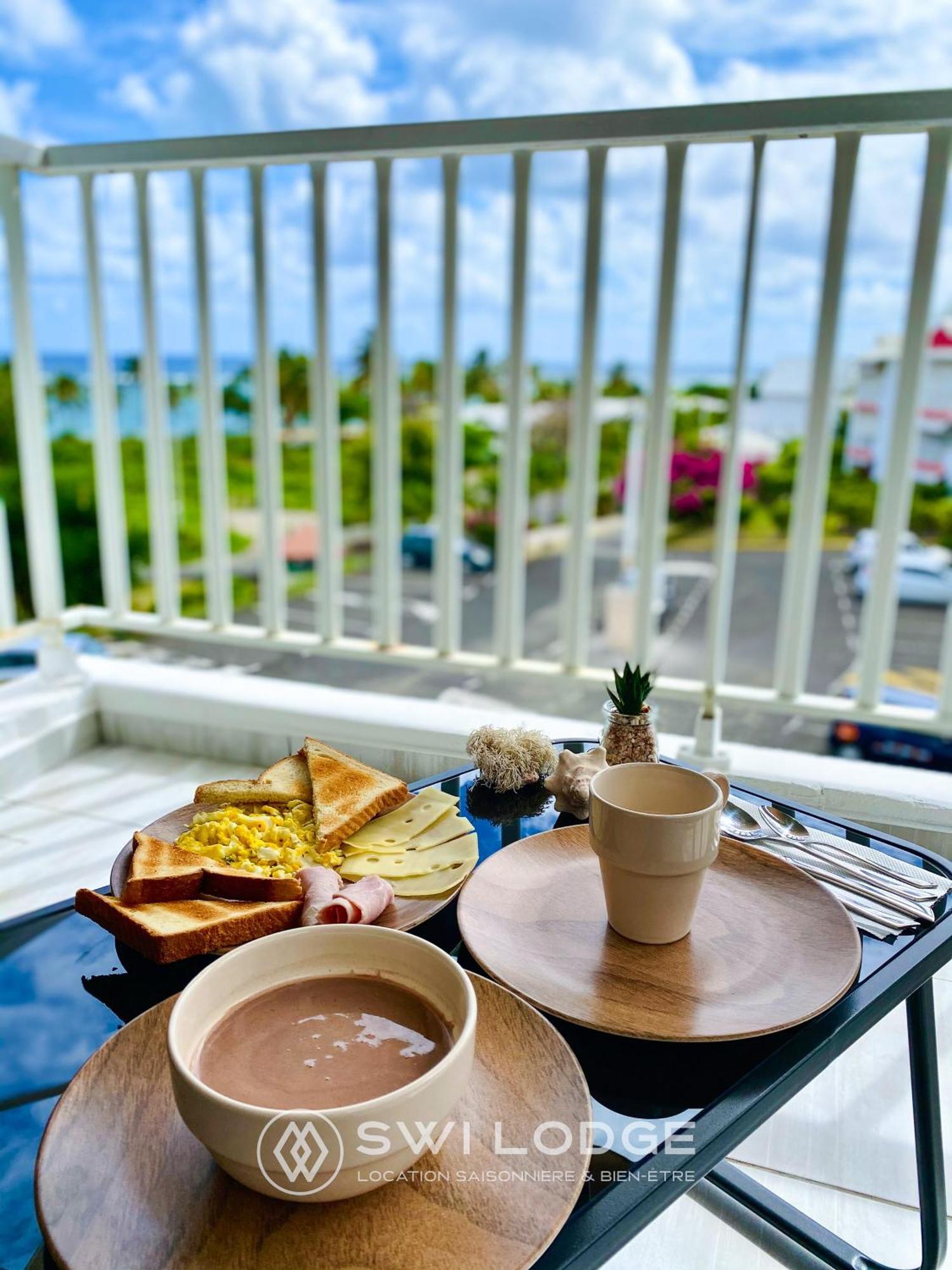 Swilodge Vue Sur Mer ! Petit Dejeuner Et Location De Voiture Possible Le Moule Kültér fotó